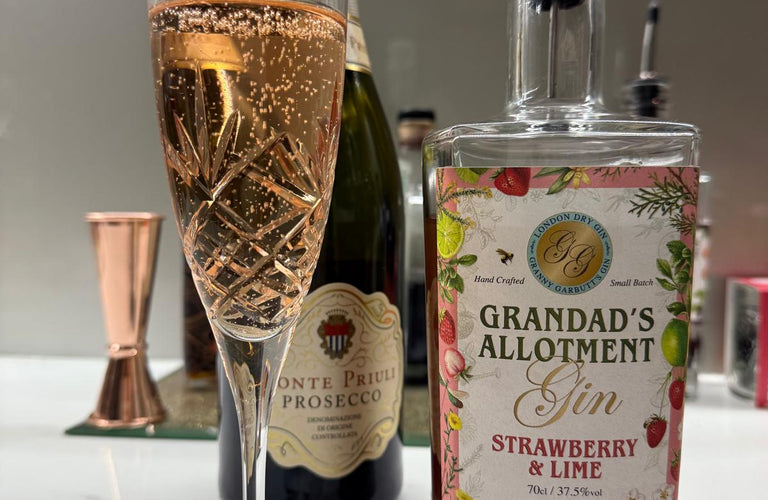 Summer Cocktails: The Perfect Drinks for Gardens, Beaches and Sunshine Days - Exeter Gin